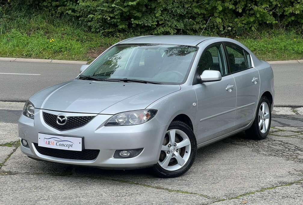 Mazda 1.6 essence 2006 GARANTIE 12 MOIS 94000km