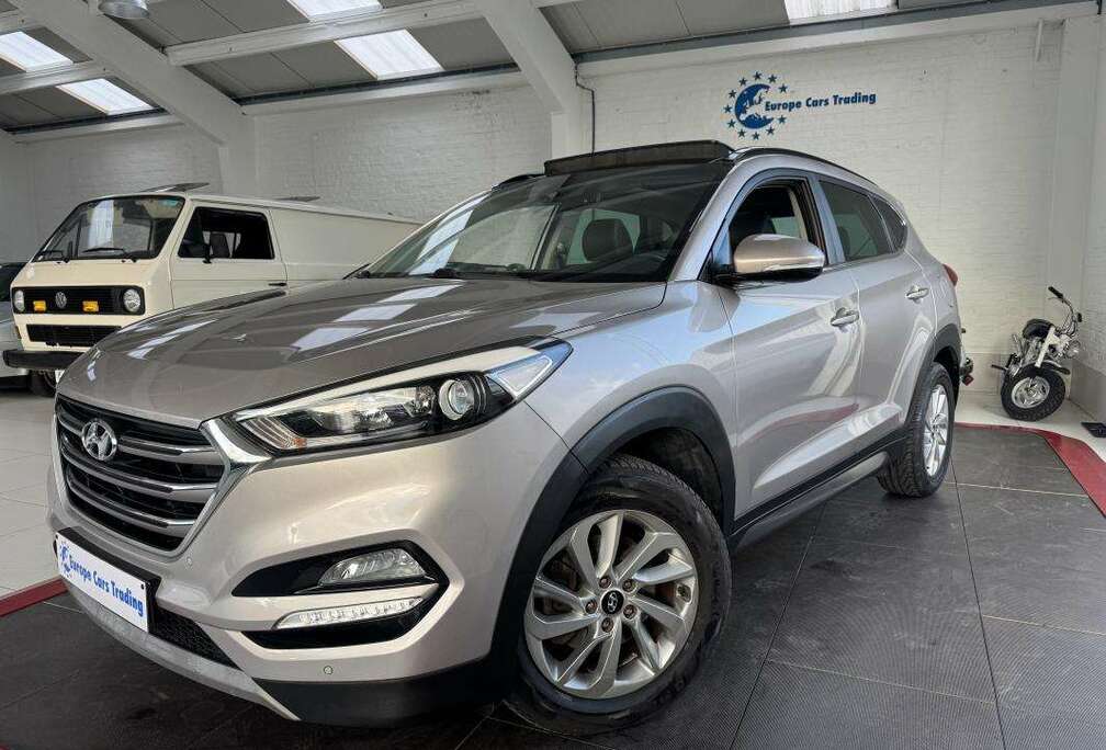 Hyundai 1.7CRDi 115Ch MOTEUR A CHAINE TOIT PANO CUIR GAR 12M