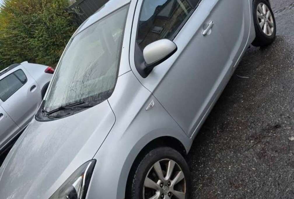 Hyundai 1.1 CRDi Comfort