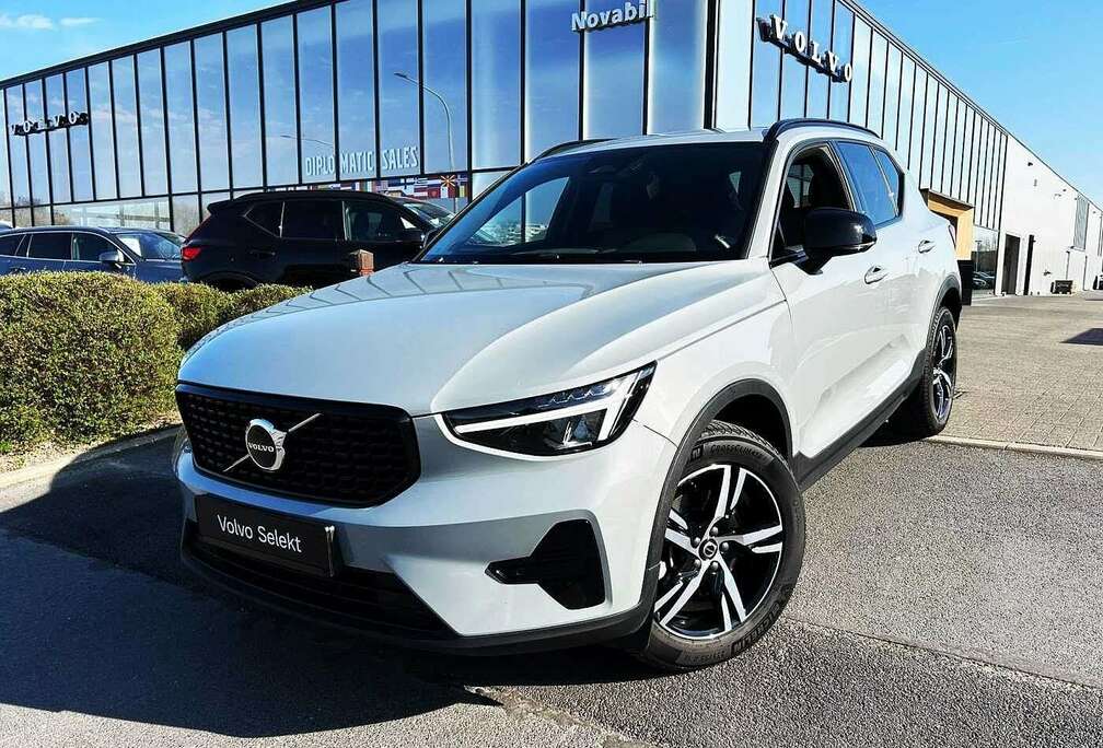 Volvo Plus, B3 Mild Hybrid, Essence, Dark