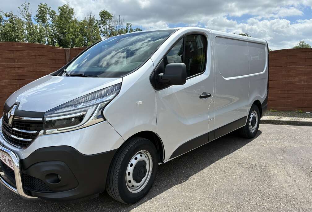 Renault 2.0 dCi 29 L1H1 Confort