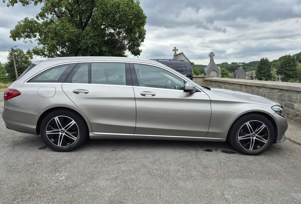 Mercedes-Benz d