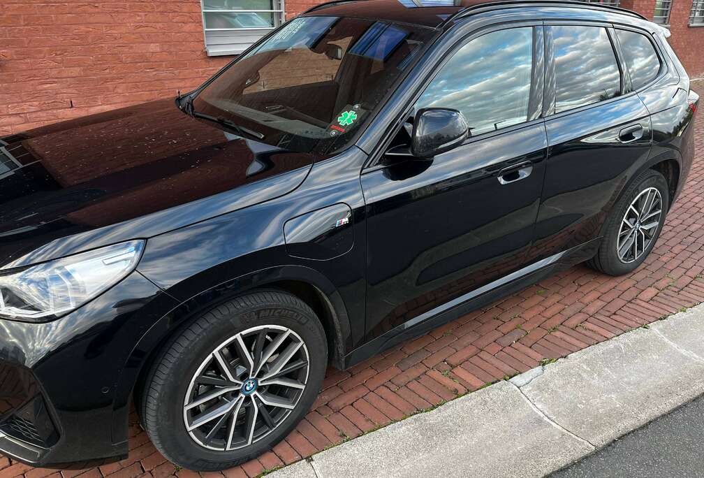 BMW X1 PHEV 1.5iA xDrive25e (180 kW)