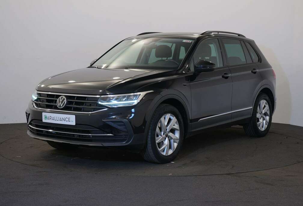 Volkswagen Life 1.5TSI DSGNaviEasyOpenCamJA18ATR