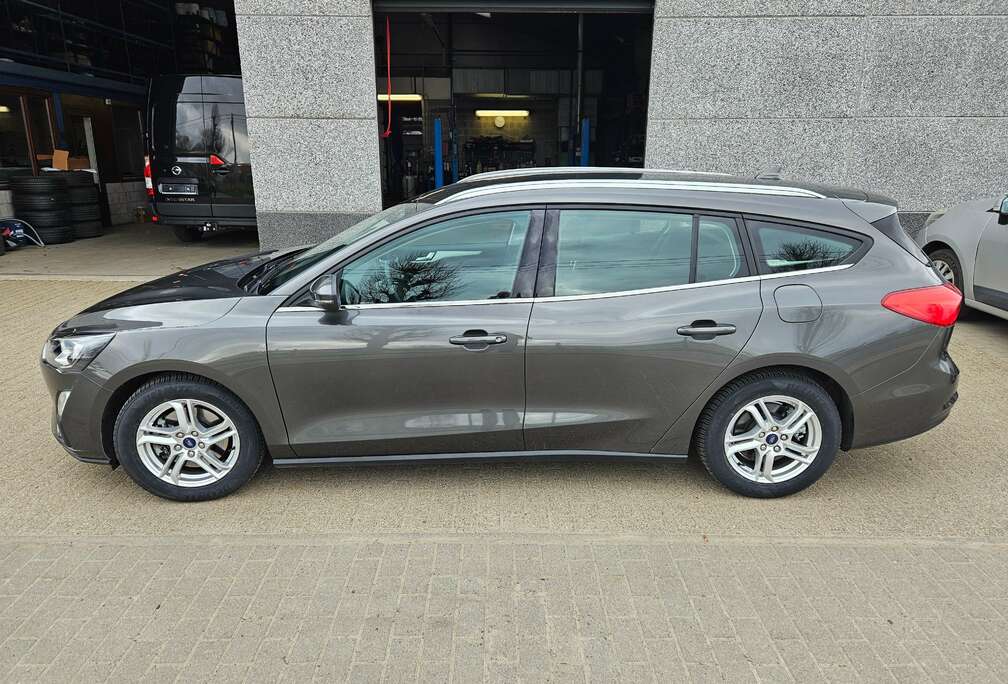 Ford Focus 1.0 EcoBoost Connected
