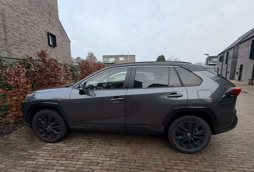 Toyota RAV4 2.5i  Style Plus