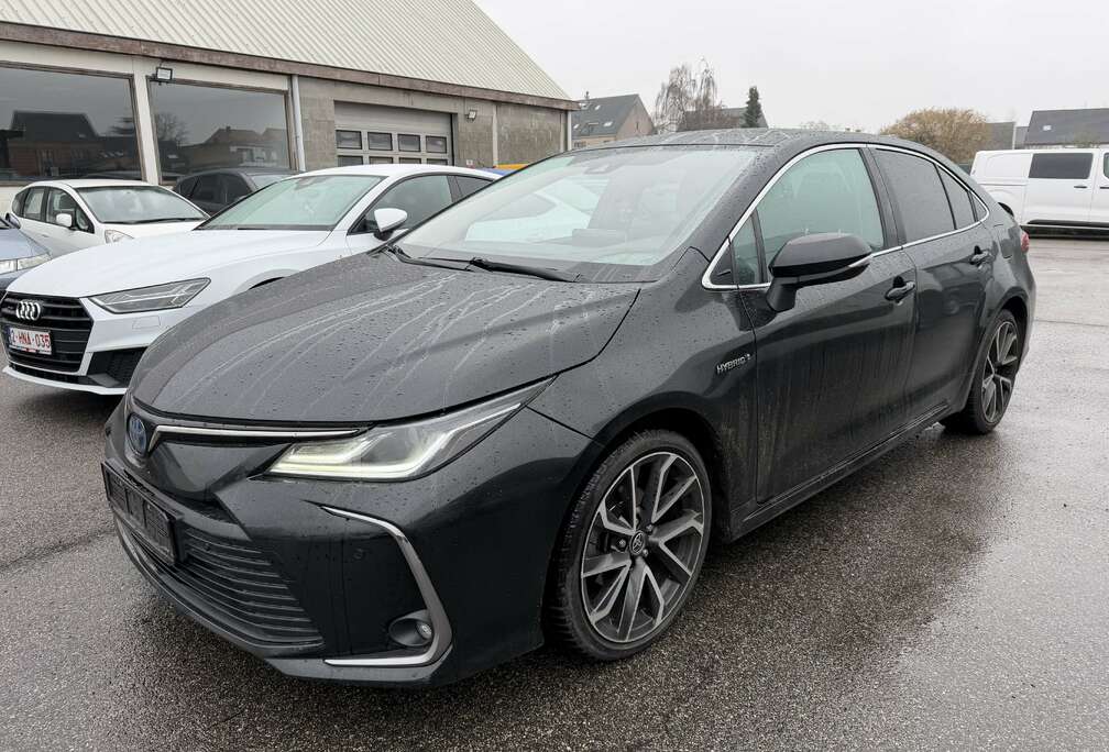 Toyota 1.8 Hybrid*Camera*Navi*