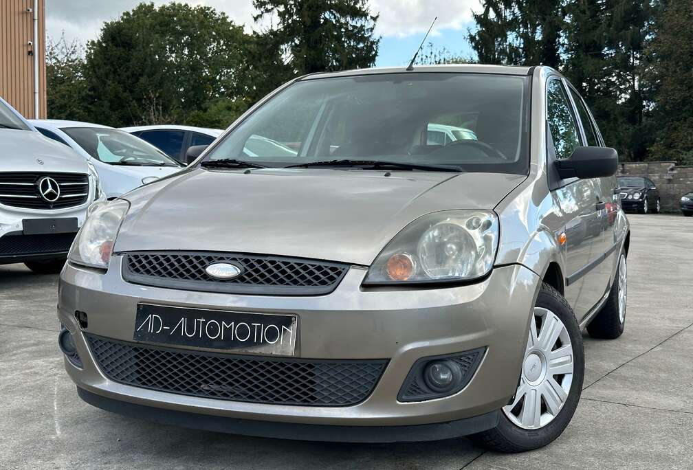 Ford 1.4i 16v Trend*AIRCO*1ER MAiN*EURO4*5PORTES