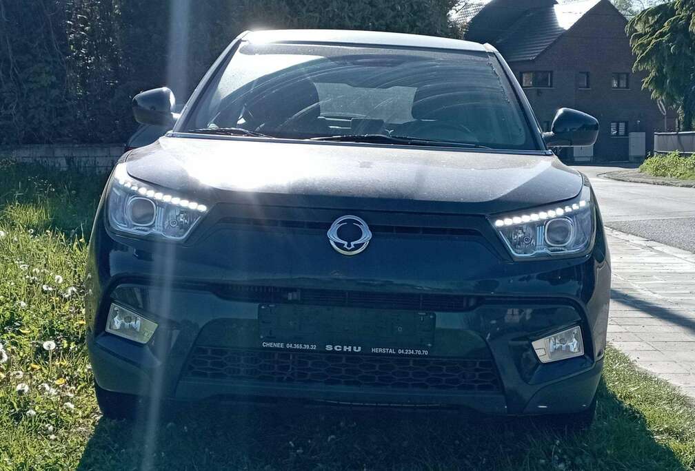 SsangYong Tivoli 1.6 e-XDi 2WD Sapphire