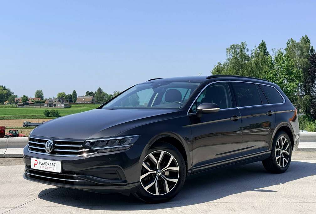 Volkswagen 1.5 TSI Benzine DSG Automaat * Navi/PDC/17\'\'Alu/Full Led *