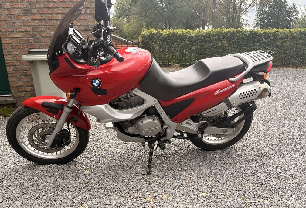 BMW Moto En Tres Bon État, 17 000 Km Tel 0497/426983