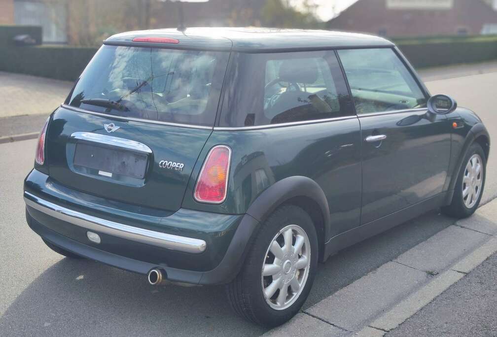 MINI 1.6i  cuir clim contrôle technique ok