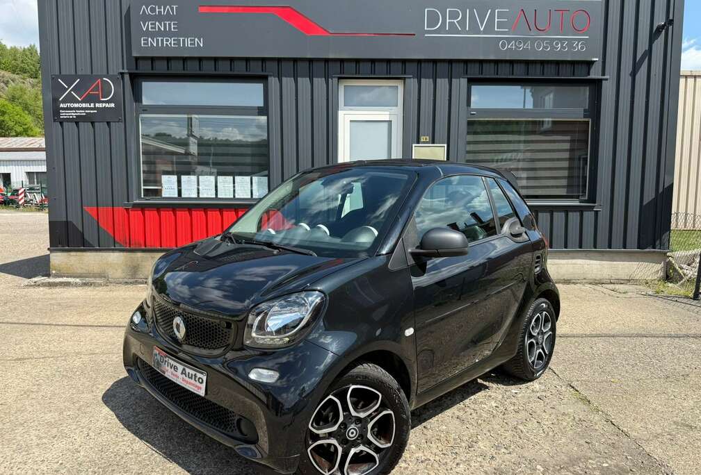 Smart Cabrio / Cuir / Airco / Led / Capteurs / Garantie