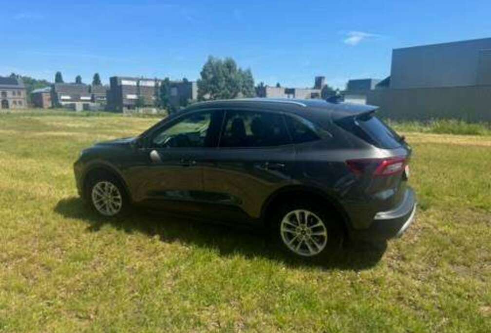 Ford Kuga 1.5 EcoBoost FWD Titanium