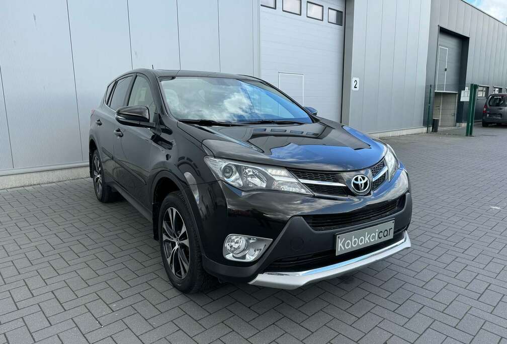 Toyota 2.0i 4x4 Dynamic+ Multidrive S / GARANTIE 12 MOIS