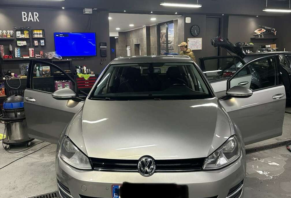 Volkswagen 1.6 CR TDi Highline