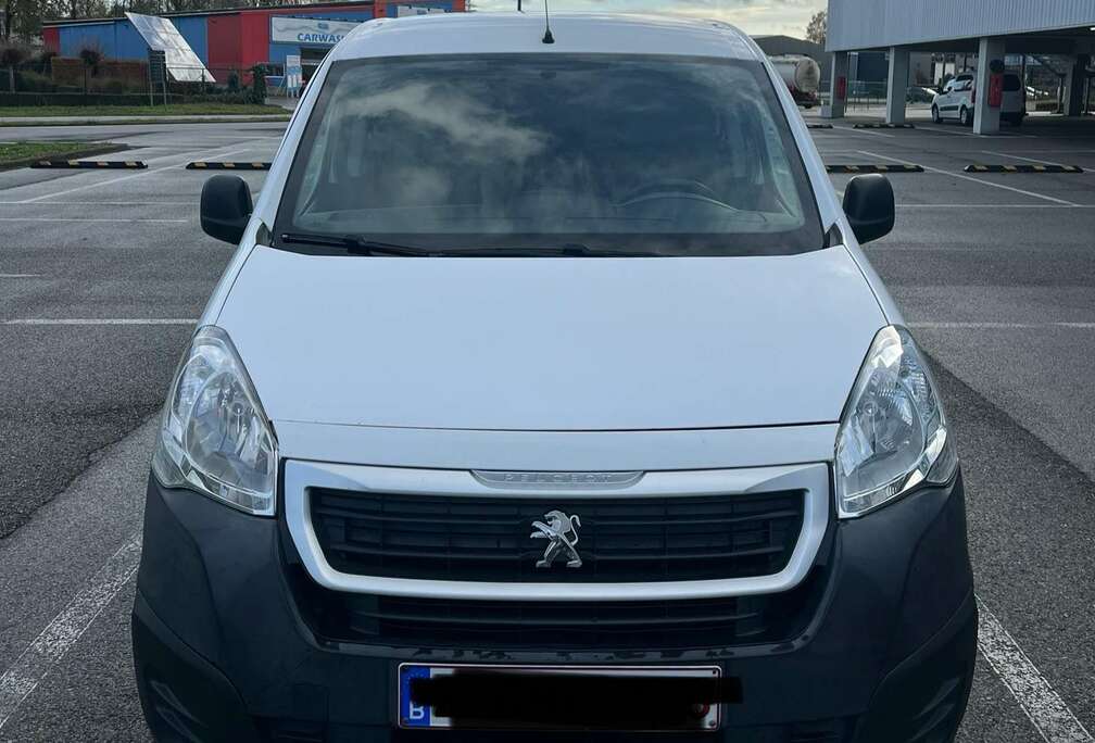 Peugeot 1.6 BlueHDi 100 L1 Premium
