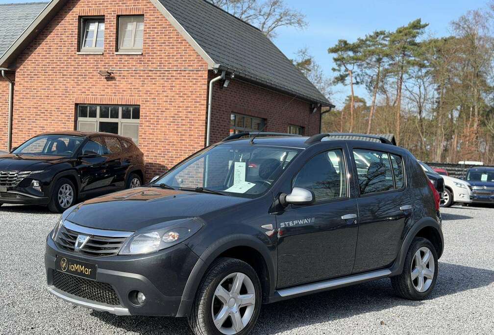 Dacia Sandero Stepway 1.6i Stepway