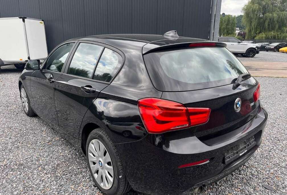 BMW 118i