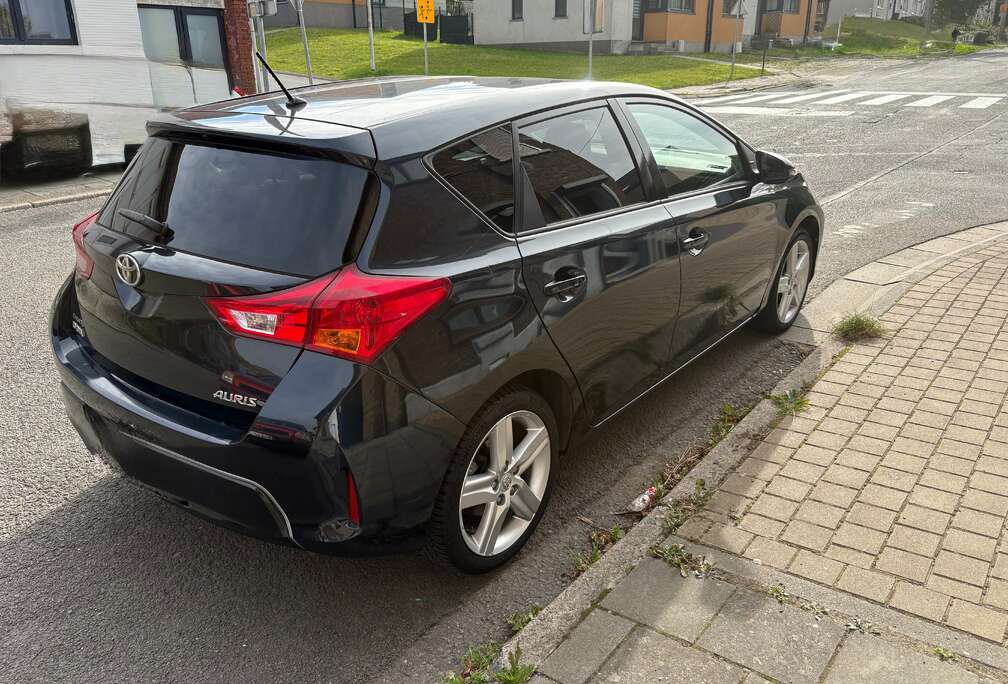 Toyota Auris 1.33i VVT-i Style