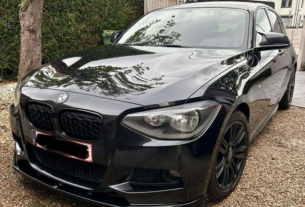 BMW 116i  M PACK  alcantara