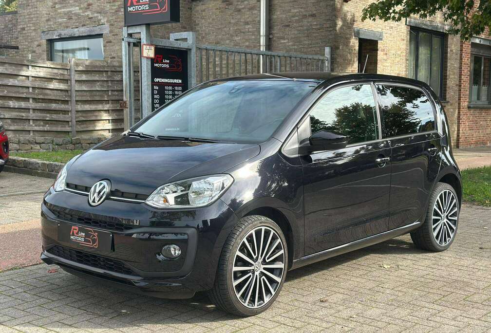 Volkswagen Up! 1.0i -Black Style -  Automaat - Camera - Eerste eigenaar