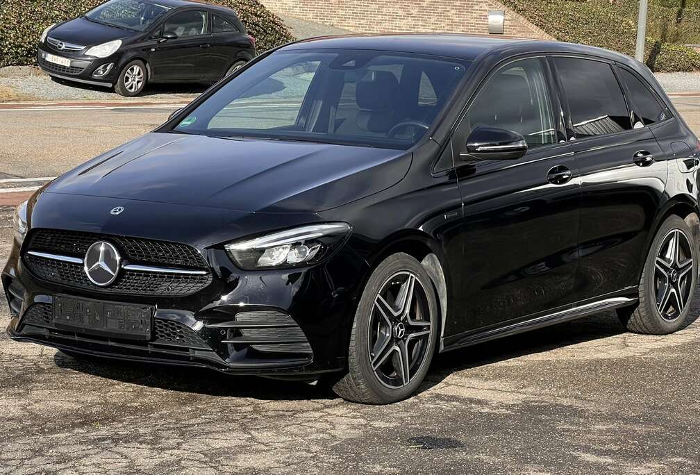 Mercedes-Benz B 250 e PHEV Business Solution PLUG IN  AMG