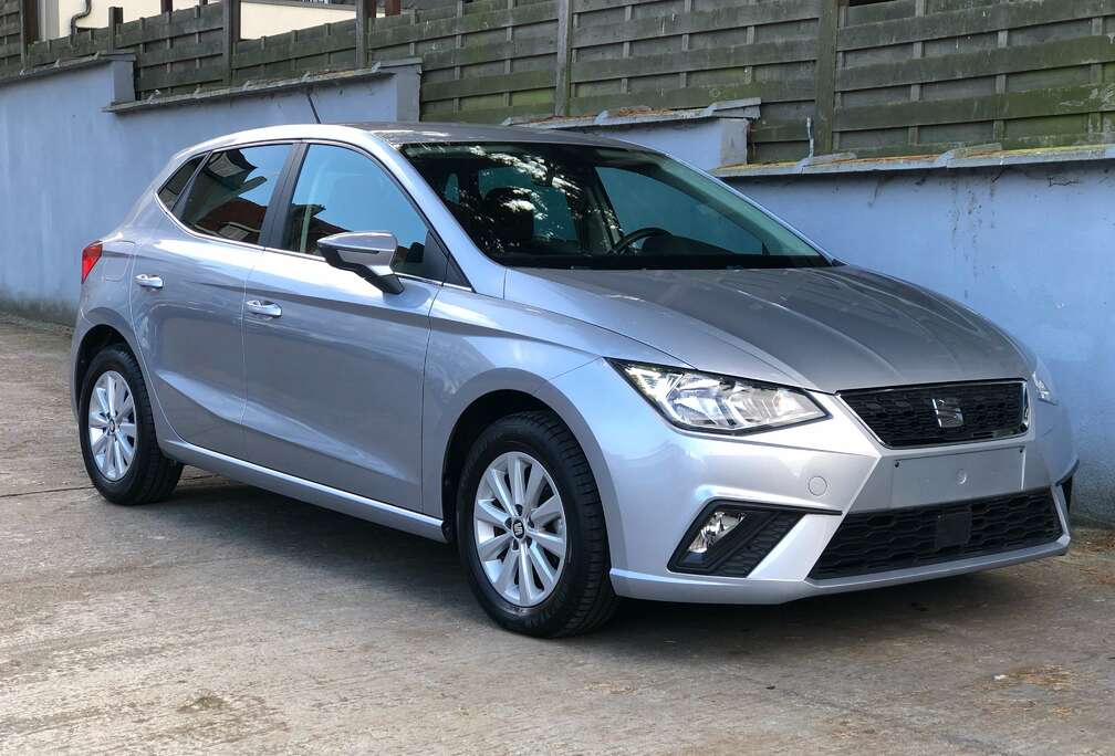 SEAT 1.0 TSI Style Connect ( Navigation Clim jallu ect)