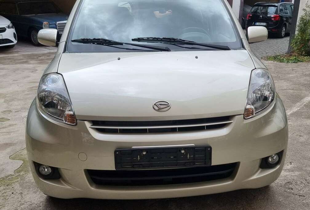 Daihatsu // Sirion 1.3i eco