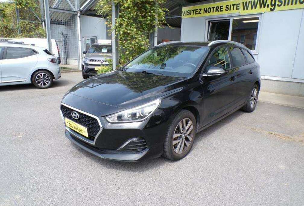 Hyundai 1.6CRDi 115cv break noir 07/20 Airco GPS Cruise