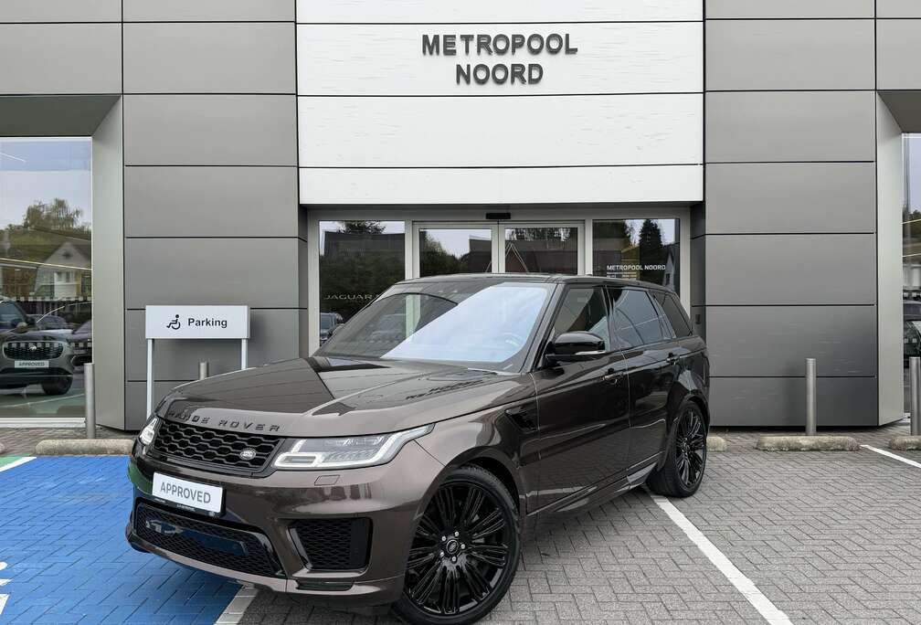 Land Rover D250 HSE Dynamic // Tourmaline Brown