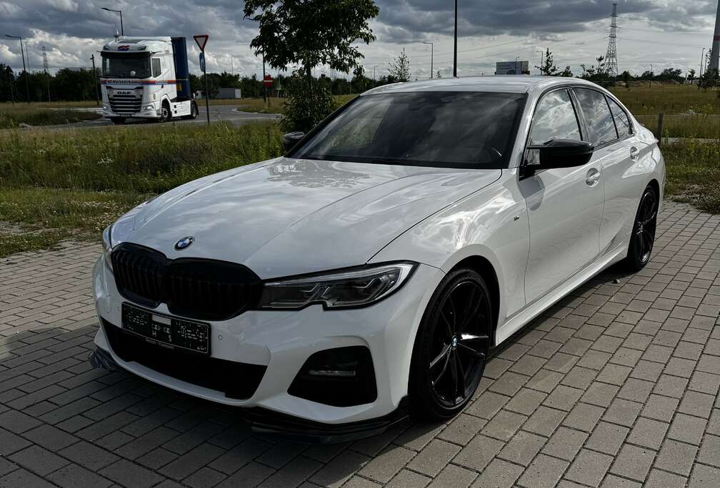BMW 320i M Sport  Laserlight  HiFi  Keyless