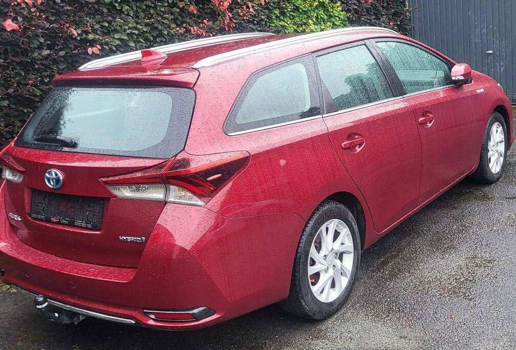 Toyota Auris SW HEV 1.8i HSD Freestyle E-CVT
