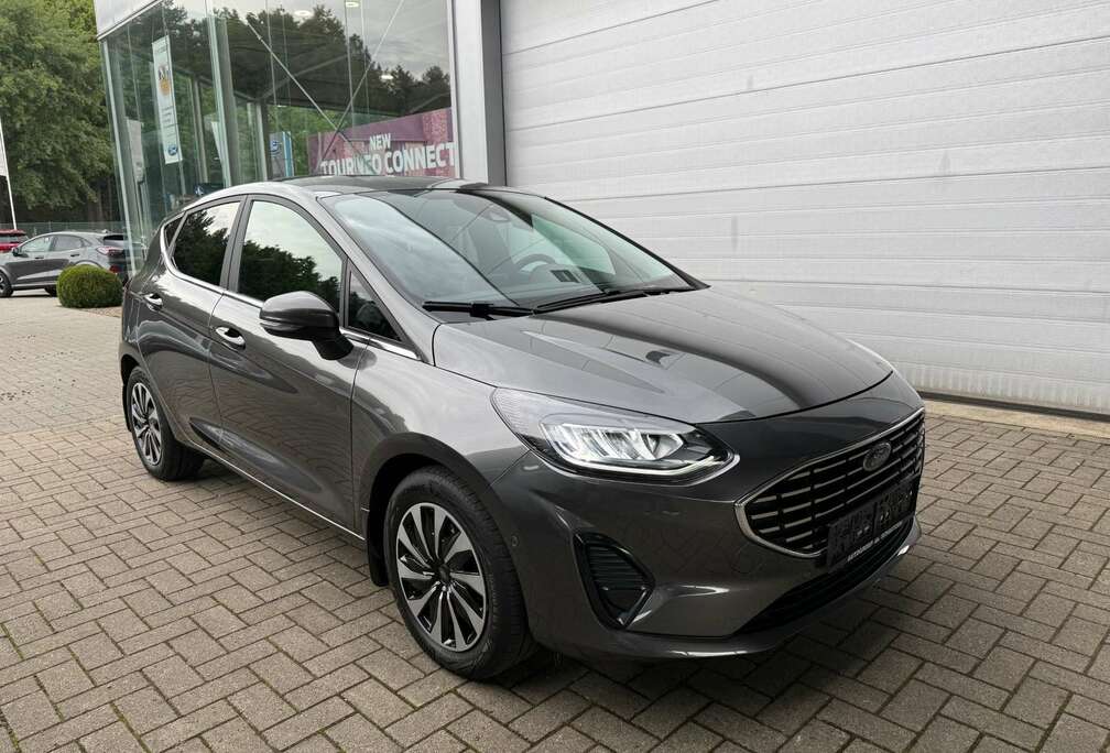 Ford EcoBoost mHEV Titanium X