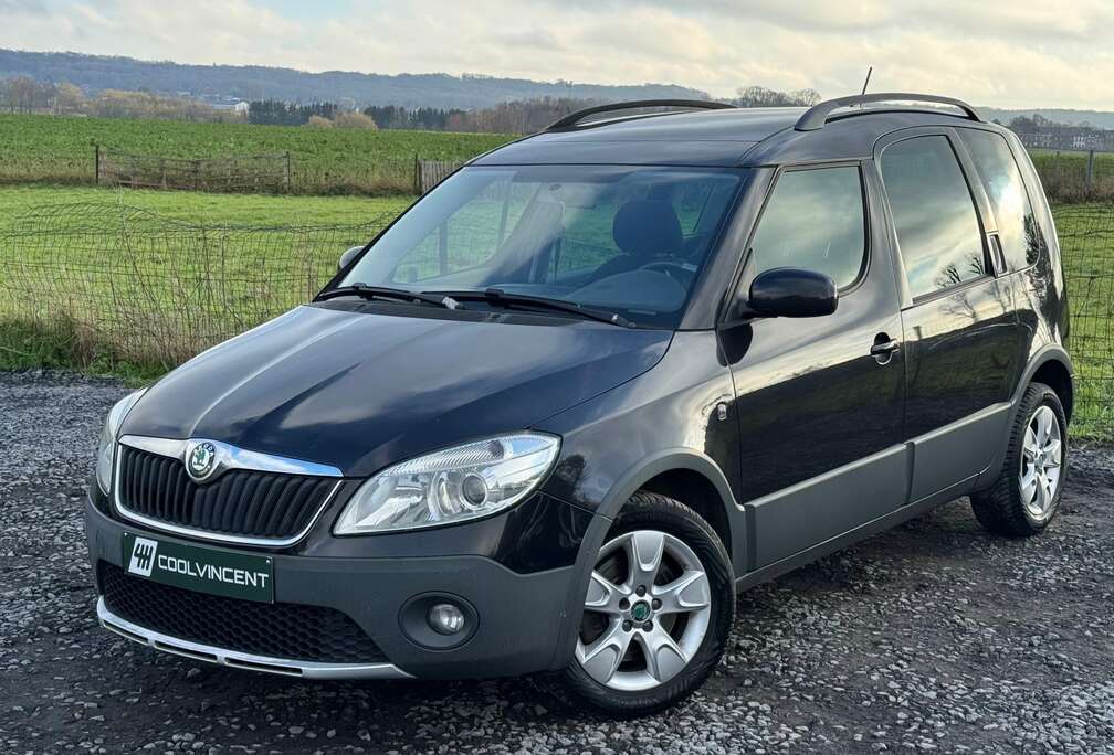 Skoda Roomster 1.6 TDi Ambition // Climatronic + Pano