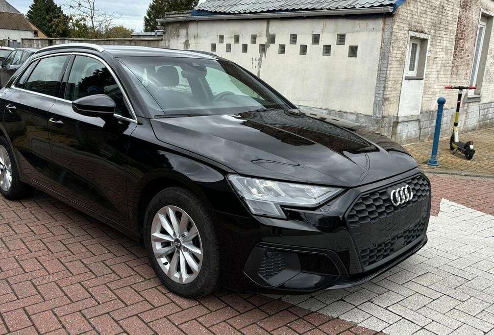Audi Sportback 1968 ccm3 30 TDi Design (EU6d-TEMP)