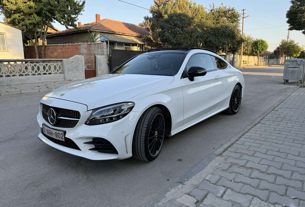 Mercedes-Benz Coupe AMG Line