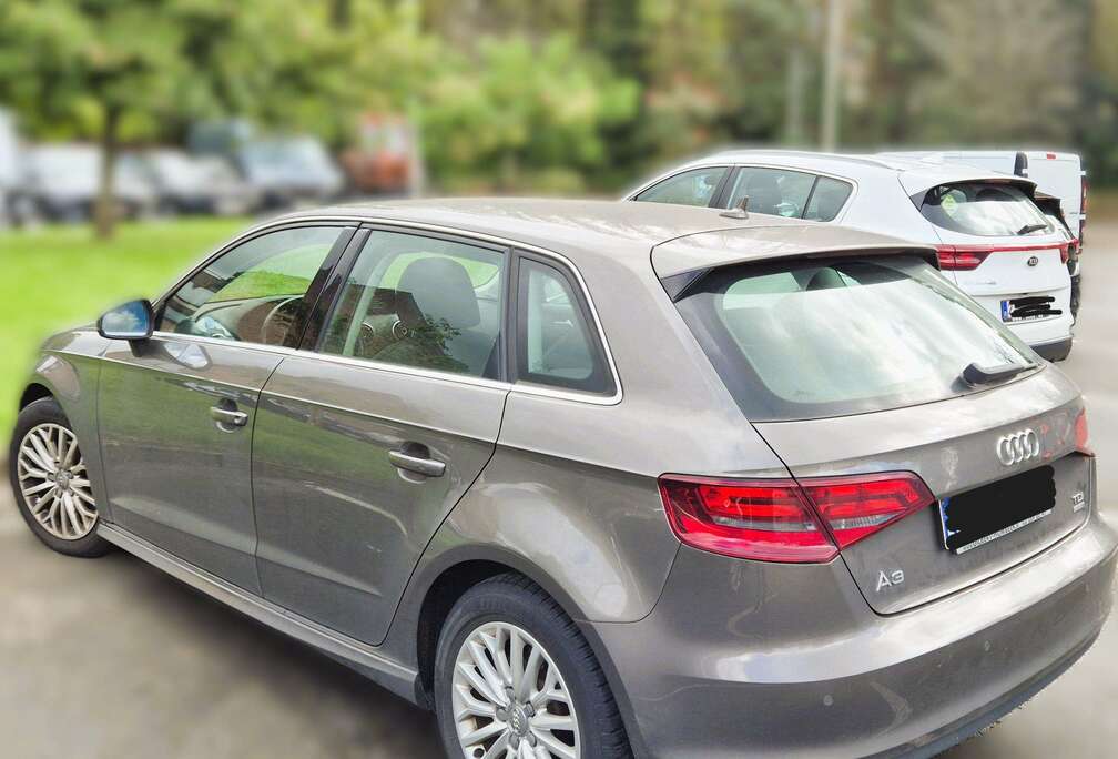 Audi A3 Sportback 1.6 TDi Quattro Ambiente