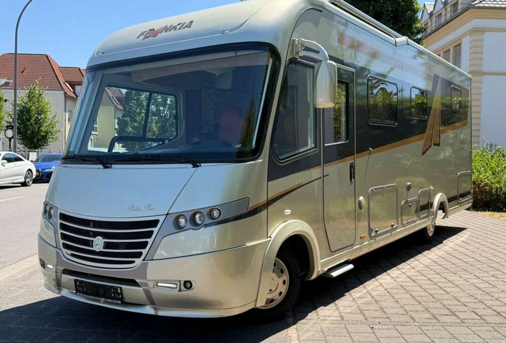Frankia I 8400 BD-H Platin Plus