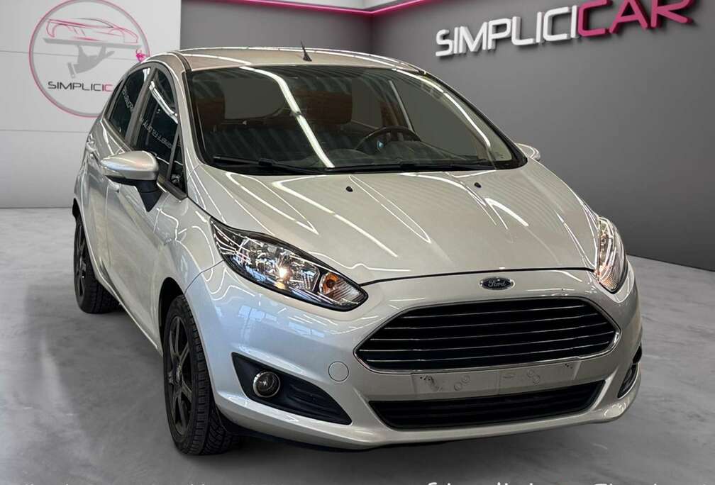 Ford GARANTIE 12 MOIS* 1.5 TDCi*