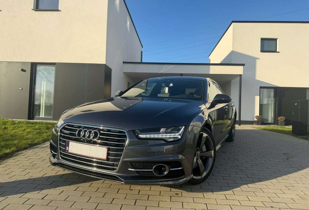 Audi 2.0 TFSI S tronic / 3x Sline / Matrix / Carplay