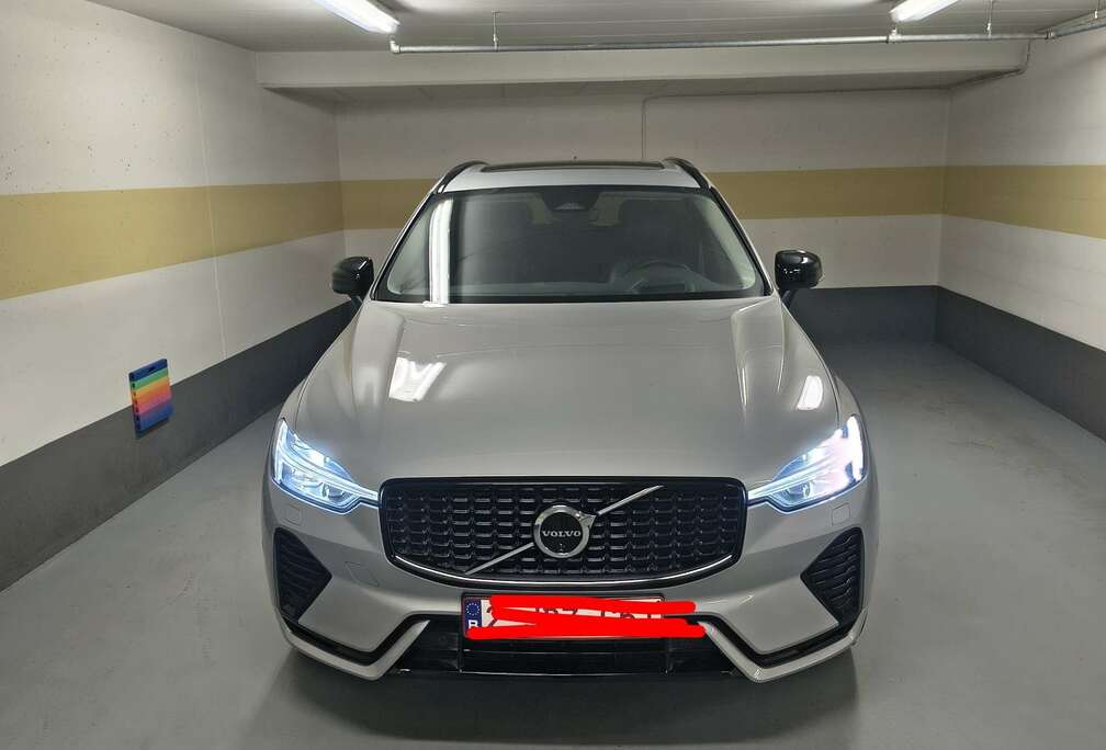 Volvo 2.0 T6 PHEV AWD Ultimate Dark (257kW)