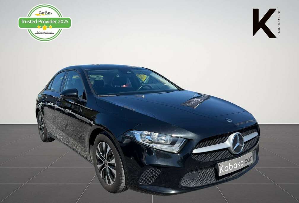 Mercedes-Benz A 180 d Business / Navi / Caméra / Garantie