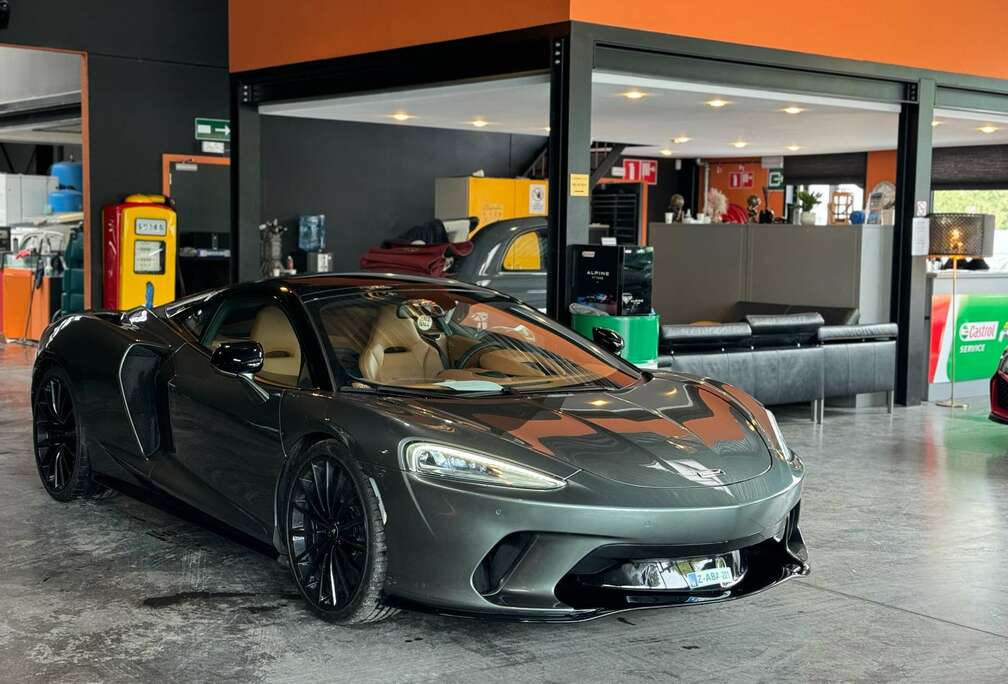 McLaren 4.0 V8 TwinTurbo