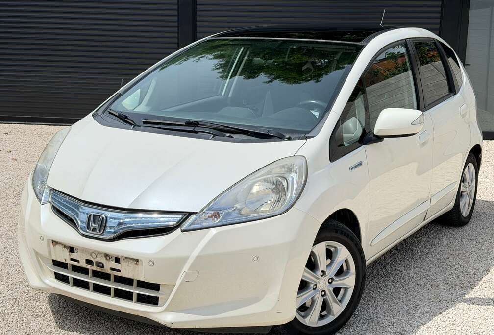 Honda Jazz hybride  NAVI  TOIT PANO  CLIM  JANTES