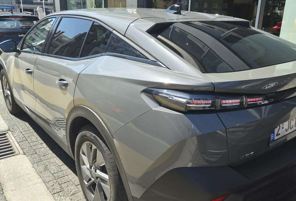 Peugeot PureTech 130 EAT8 Allure