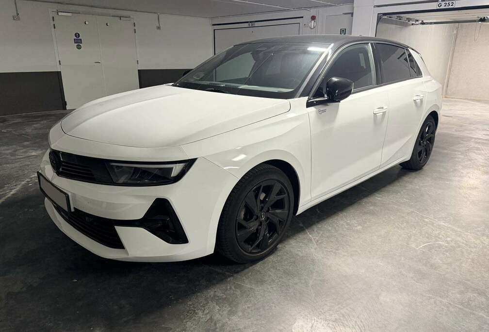 Opel Professionele Leasing! Sports Tourer 1.2 Turbo GS