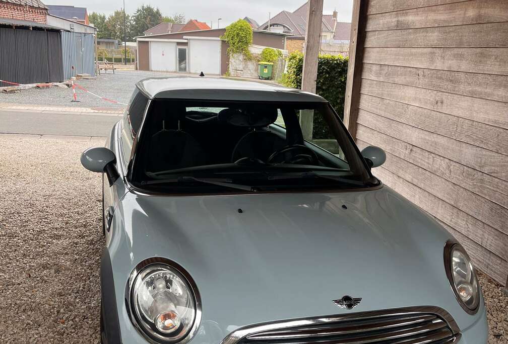 MINI Mini 1.6i Cooper