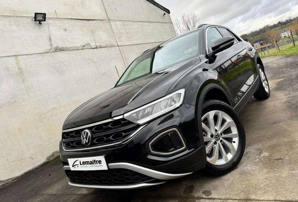 Volkswagen Style DSG 1.5 TSI 150Pk / CARPLAY / CAMERA