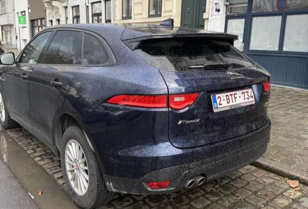Jaguar F-Pace 2.0 D AWD Portfolio